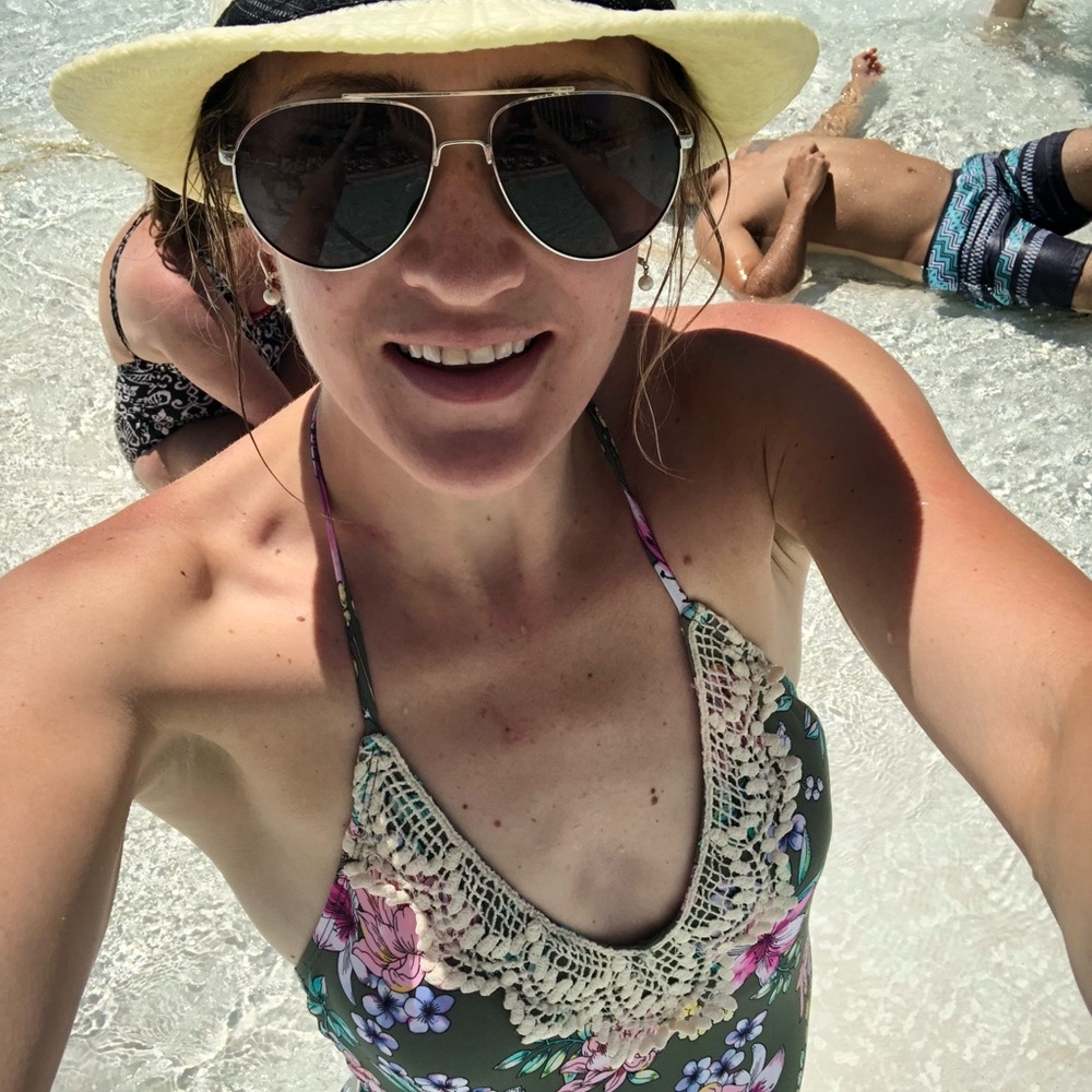 Meet your Posher, Summer